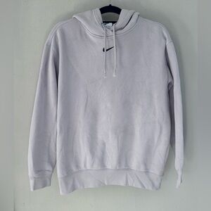 Nike Center Swoosh (embroidered) Size XS (unisex) in light lavender